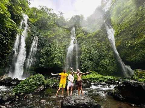 Sekumpul Waterfall Tour